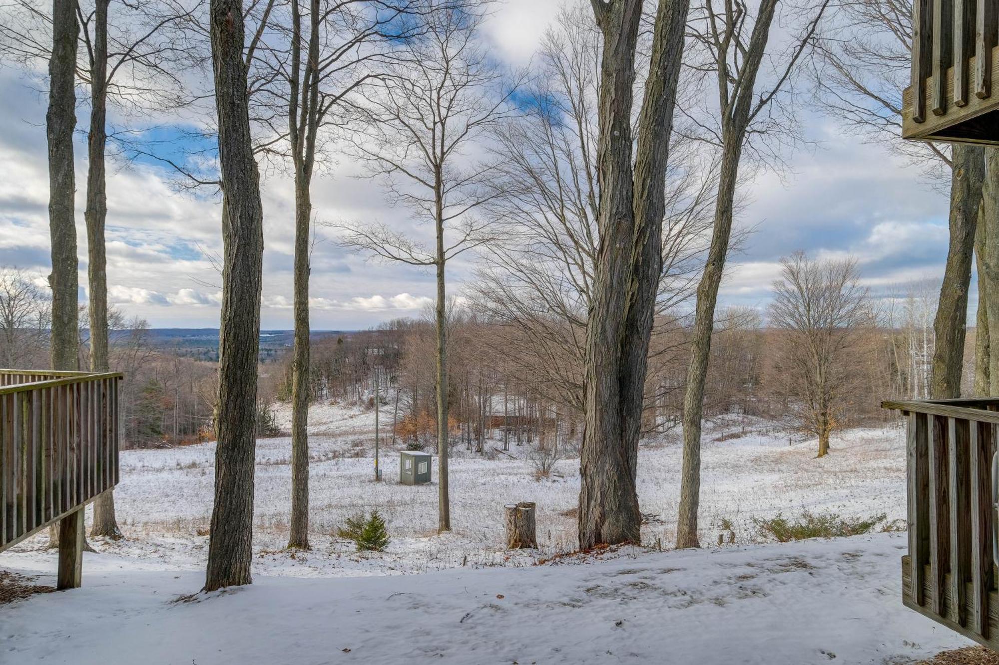 Bellaire Condo - Walk To Shanty Creek Resort! Extérieur photo